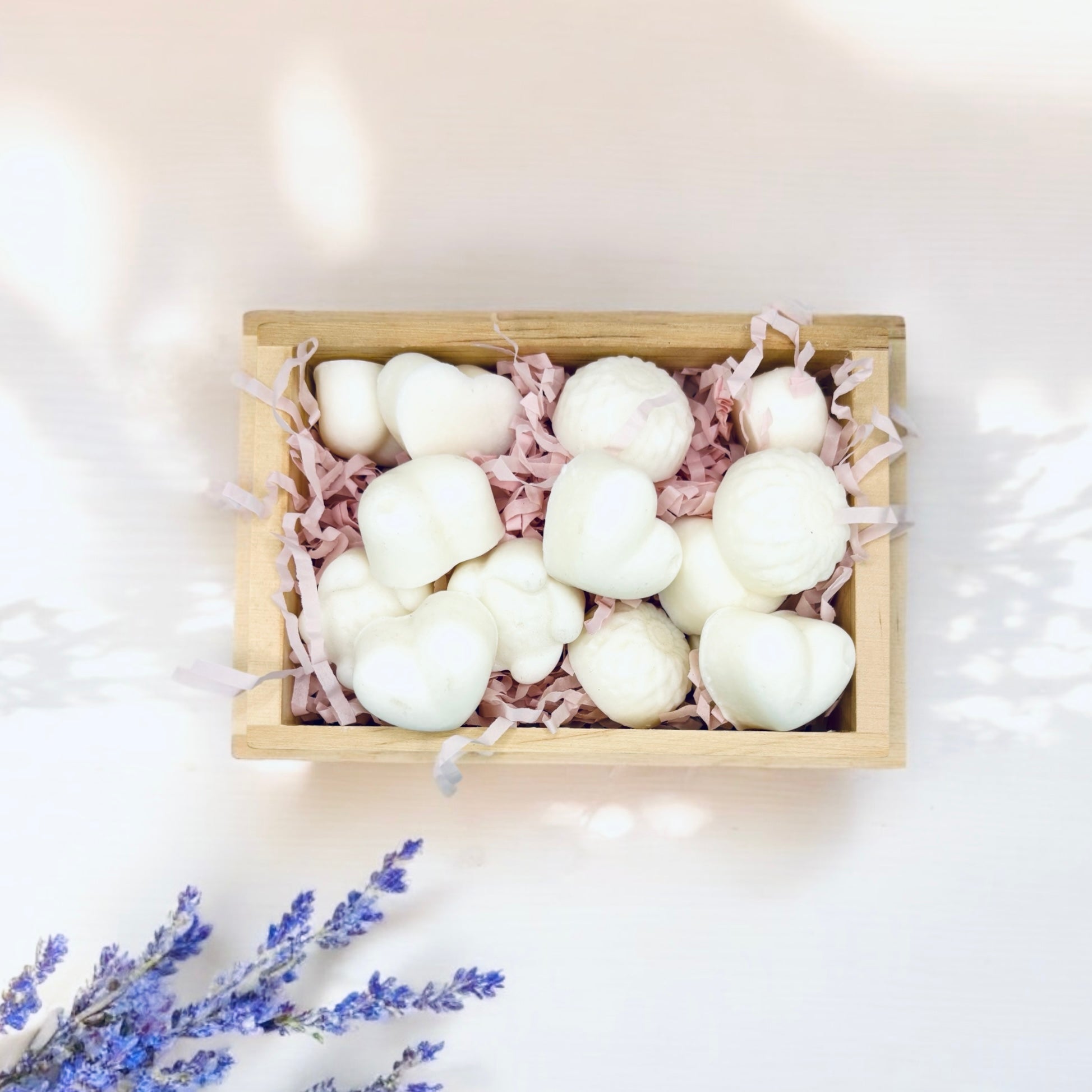 Serenity (Box of 6 individual aromatherapy wax melts)